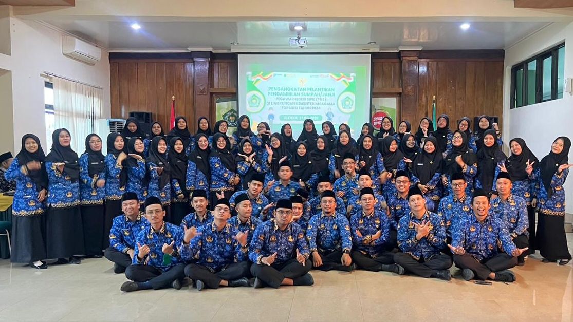 3 Guru MTsN 1 Sleman Resmi Jadi PNS, Dilantik Bersama 16 Ribu CPNS Kemenag Se-Indonesia