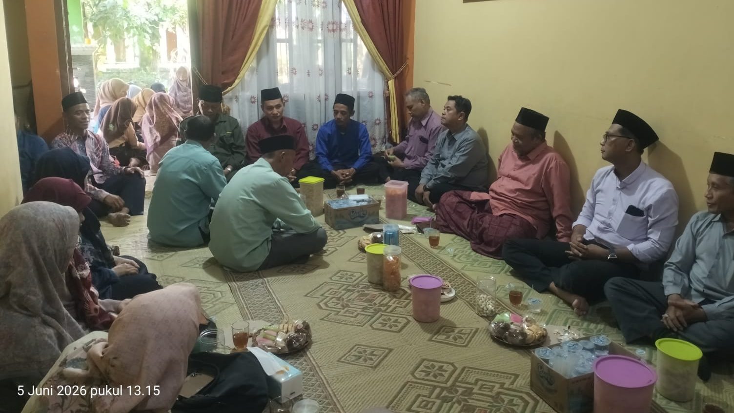 Wawan Sutrisna Bagikan Pengalaman Haji kepada Guru dan Pegawai MTsN 1 Sleman