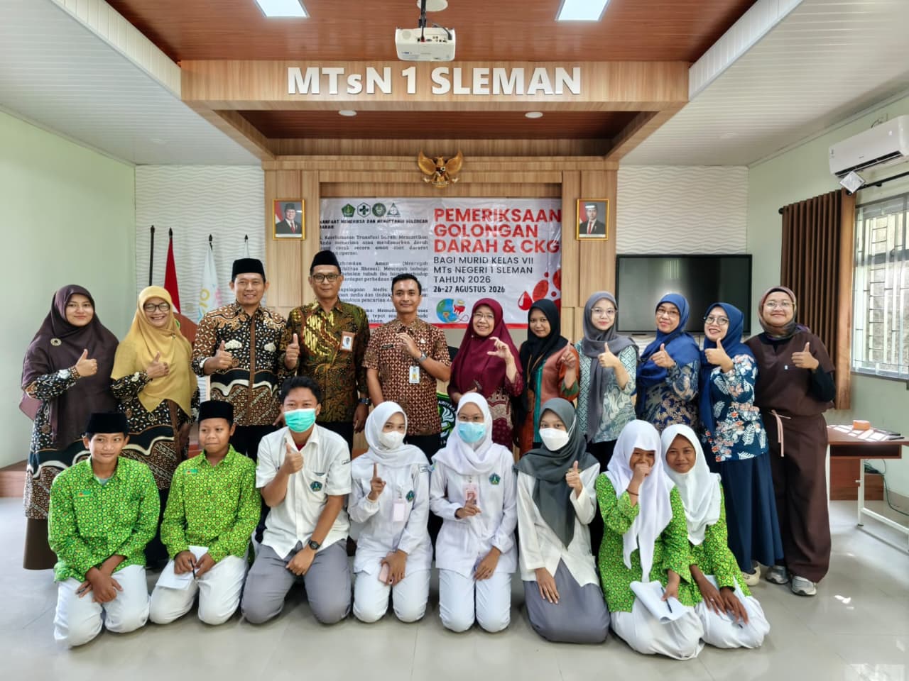 Murid Kelas VII MTsN 1 Sleman Jalani Pemeriksaan Kesehatan melalui Cek Kesehatan Gratis