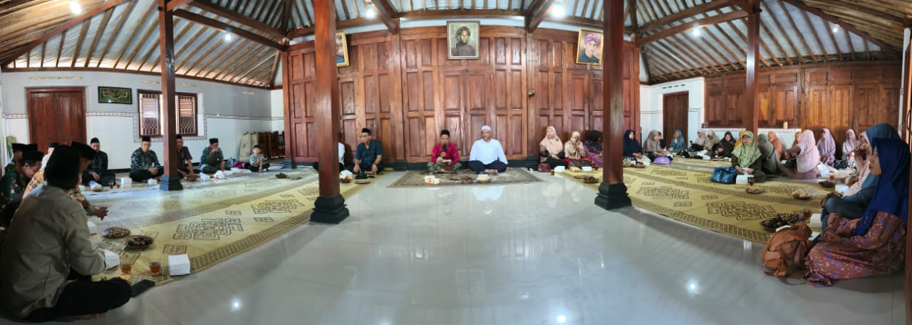 Enam Langkah Menjadi Wong Apik, Pesan Ustadz Supriyanta dalam Pengajian Dharma Wanita MTsN 1 Sleman